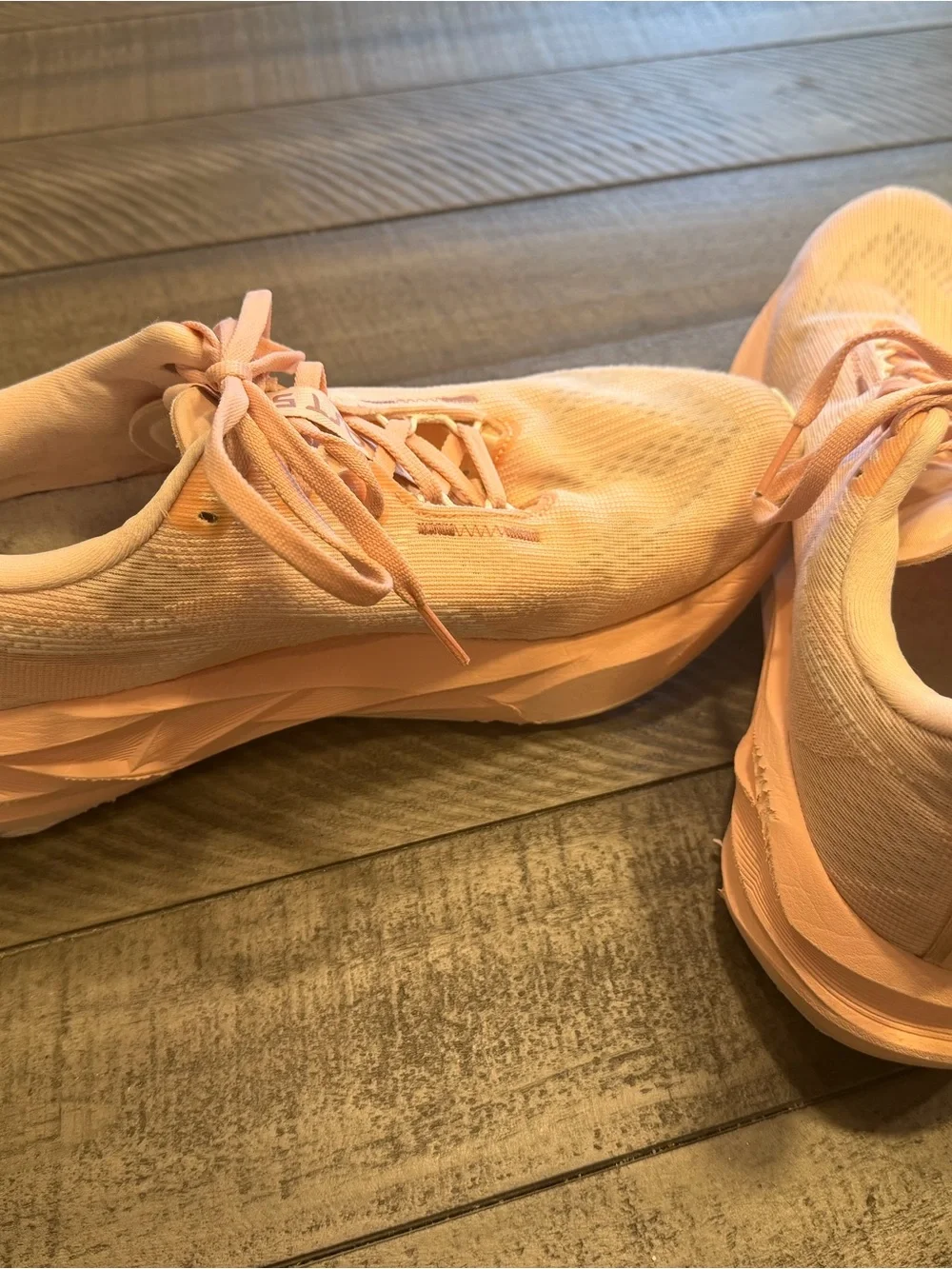 Asics Peach/Coral Women's Running Shoes